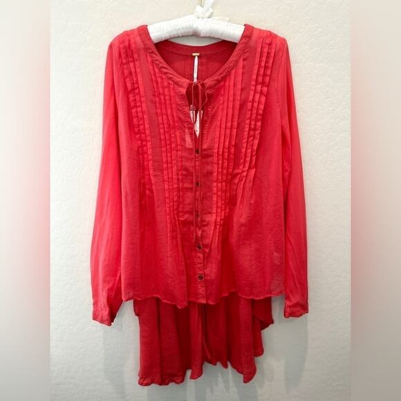 FREE PEOPLE | Coral Pink Pintuck Boho High Low Blouse NWT | Size Medium - Picture 1 of 9